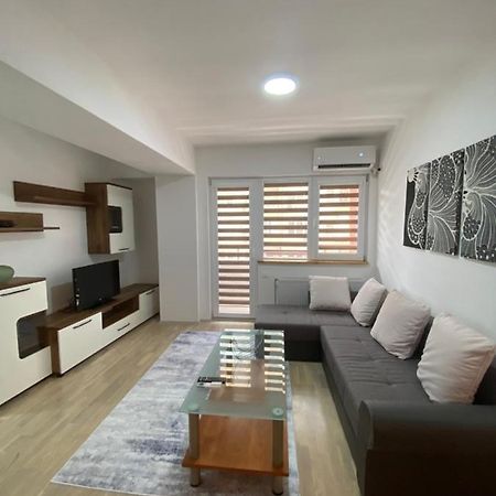 Simonovski'S Apartments スコピエ エクステリア 写真
